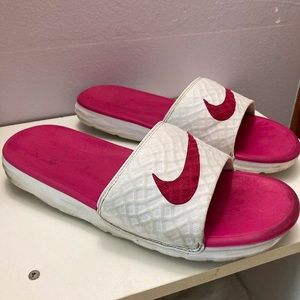 Nike Pink Slides